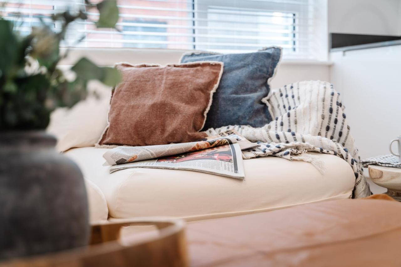 Royal House Stylish Apartments - Τσέστερ Εξωτερικό φωτογραφία