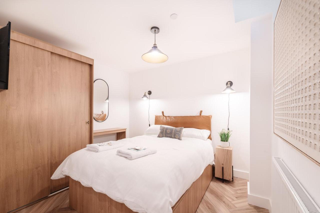 Royal House Stylish Apartments - Τσέστερ Εξωτερικό φωτογραφία