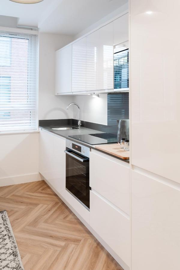 Royal House Stylish Apartments - Τσέστερ Εξωτερικό φωτογραφία