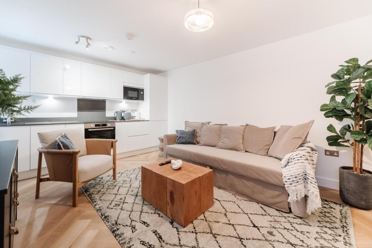 Royal House Stylish Apartments - Τσέστερ Εξωτερικό φωτογραφία
