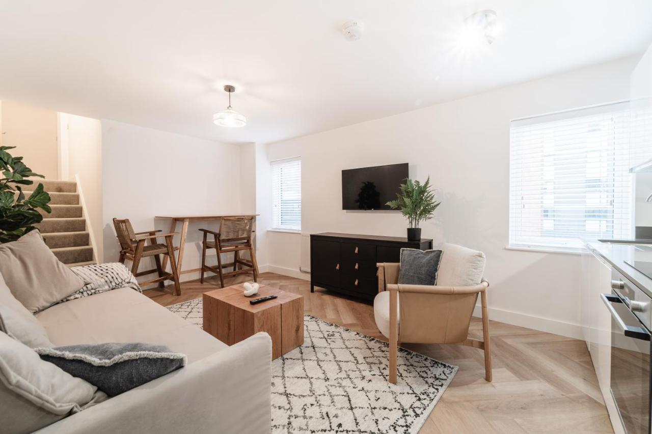 Royal House Stylish Apartments - Τσέστερ Εξωτερικό φωτογραφία