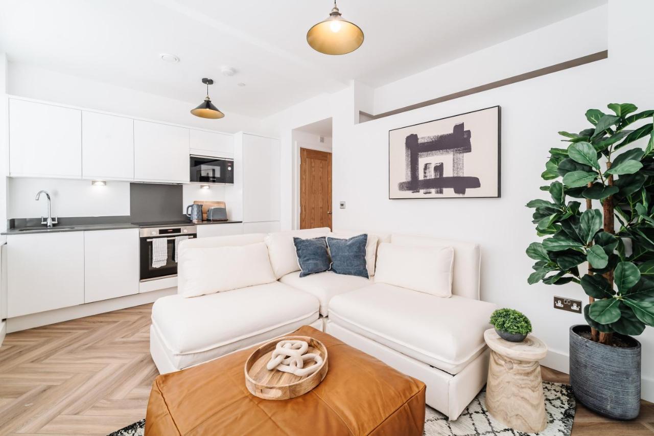 Royal House Stylish Apartments - Τσέστερ Εξωτερικό φωτογραφία