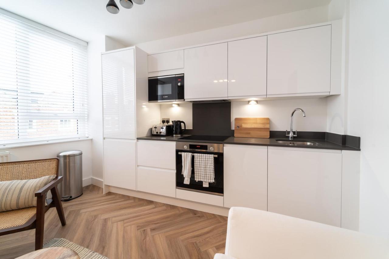 Royal House Stylish Apartments - Τσέστερ Εξωτερικό φωτογραφία