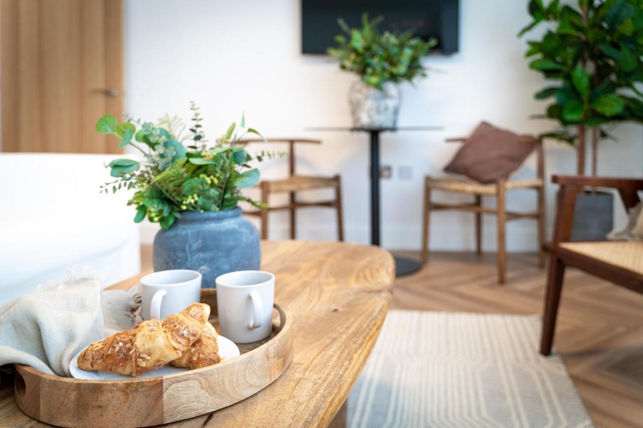 Royal House Stylish Apartments - Τσέστερ Εξωτερικό φωτογραφία