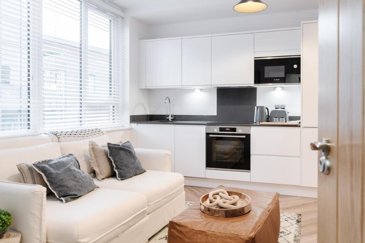 Royal House Stylish Apartments - Τσέστερ Εξωτερικό φωτογραφία