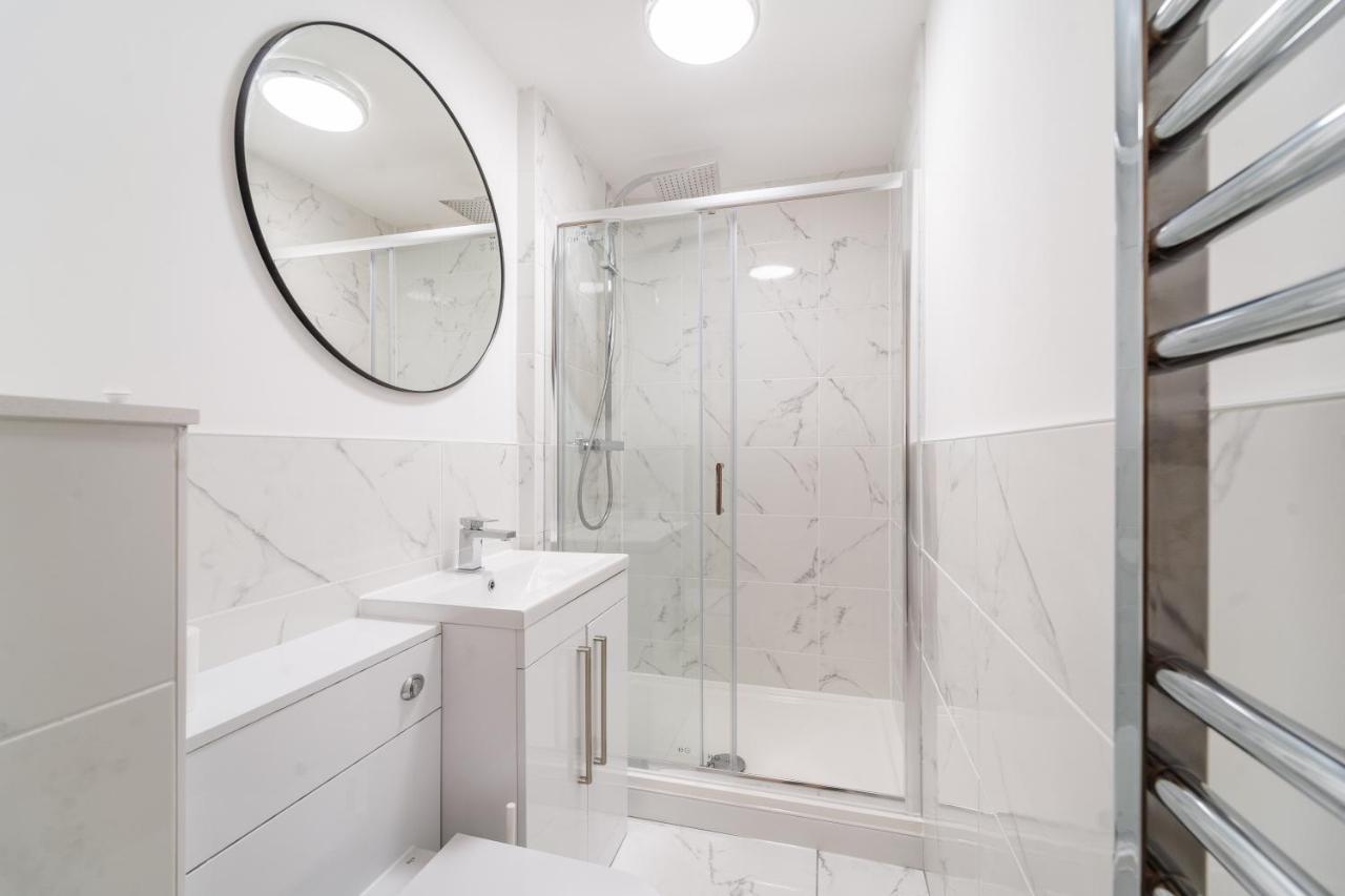 Royal House Stylish Apartments - Τσέστερ Εξωτερικό φωτογραφία