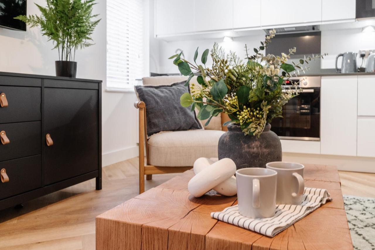Royal House Stylish Apartments - Τσέστερ Εξωτερικό φωτογραφία