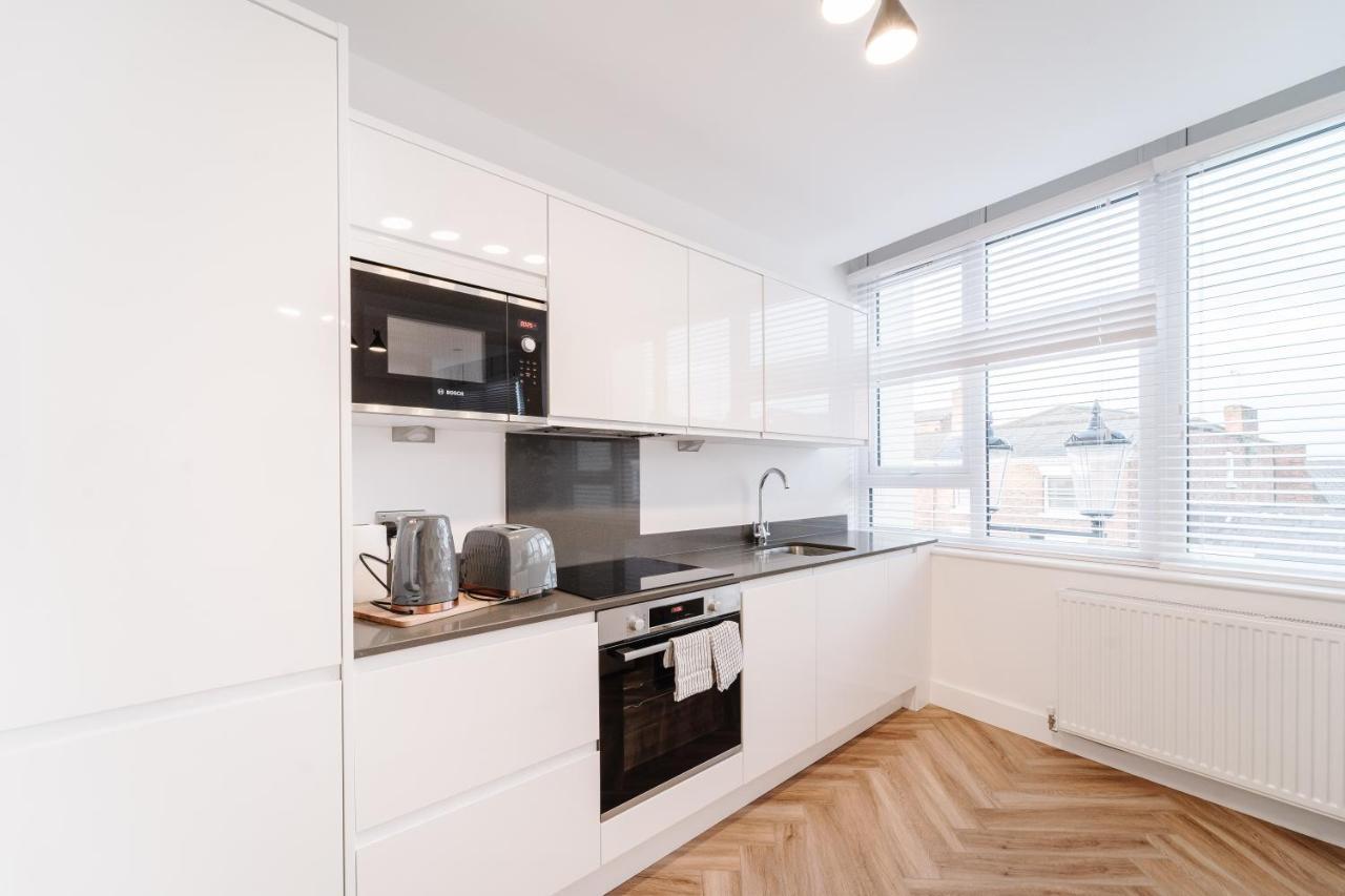 Royal House Stylish Apartments - Τσέστερ Εξωτερικό φωτογραφία